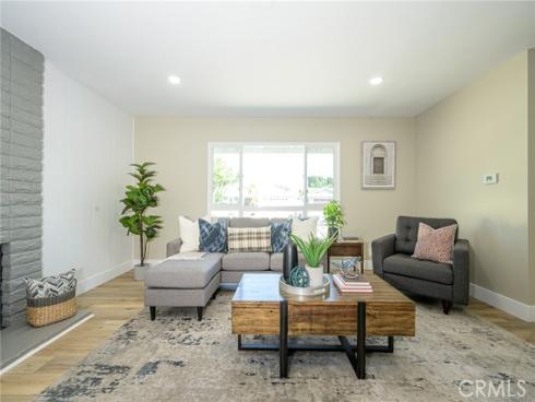 2406 S Pacific Avenue, Santa Ana, CA