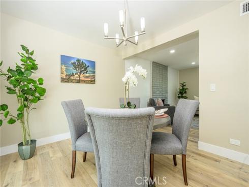 2406 S Pacific Avenue, Santa Ana, CA