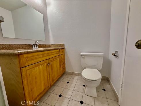 3050 S Bristol 2C , Santa Ana, CA