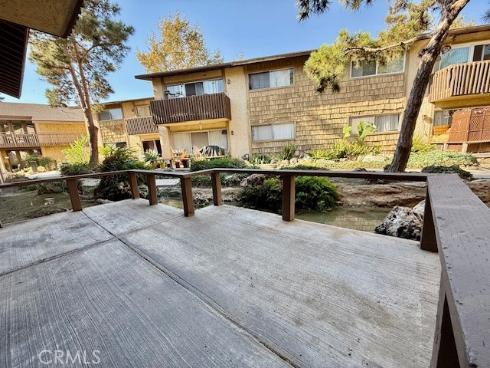 3050 S Bristol 2C , Santa Ana, CA