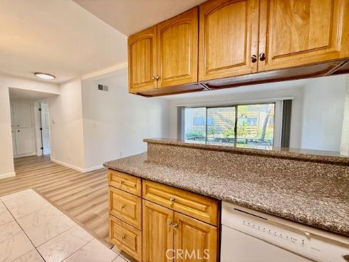 3050 S Bristol 2C , Santa Ana, CA