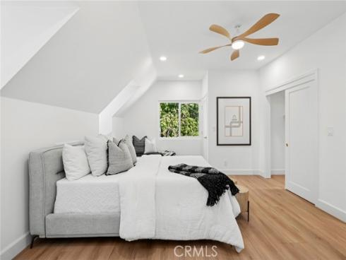 10222  Deerhill  , Santa Ana, CA