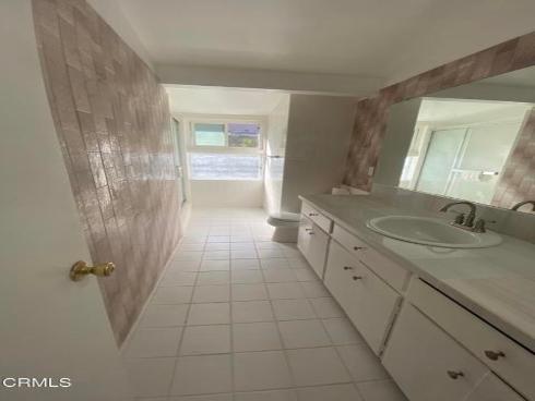 1308  Cedar   Street, Santa Ana, CA