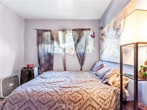 2137  Tamy   Lane, Santa Ana, CA