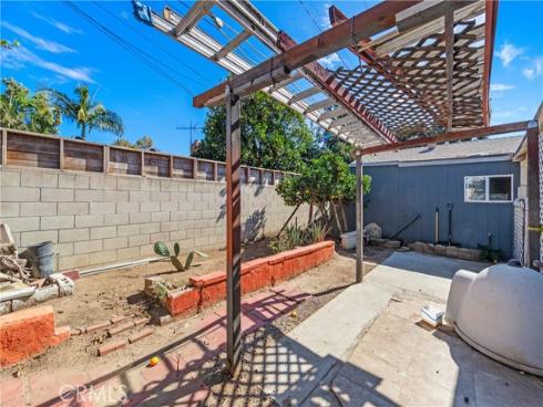 2137  Tamy   Lane, Santa Ana, CA