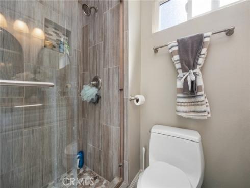 1518  Cedar  , Santa Ana, CA