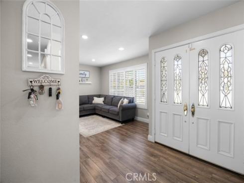 1518  Cedar  , Santa Ana, CA