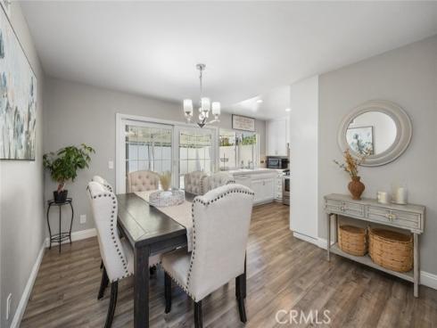 1518  Cedar  , Santa Ana, CA