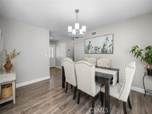 1518  Cedar  , Santa Ana, CA