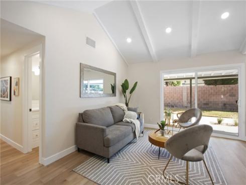 2717  Dayna  , Santa Ana, CA