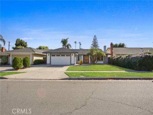 2717  Dayna  , Santa Ana, CA