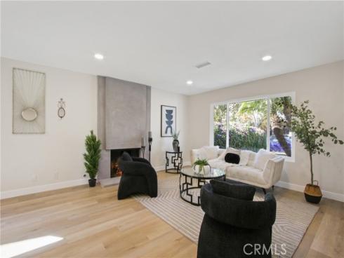 2717  Dayna  , Santa Ana, CA