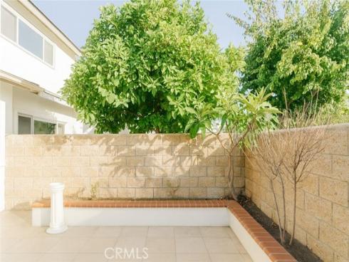 5114 W 1st  C  Street, Santa Ana, CA