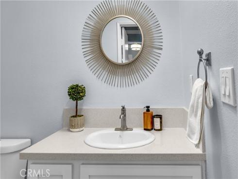 1919 N Sherry  31  Lane, Santa Ana, CA