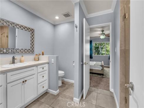 1919 N Sherry  31  Lane, Santa Ana, CA