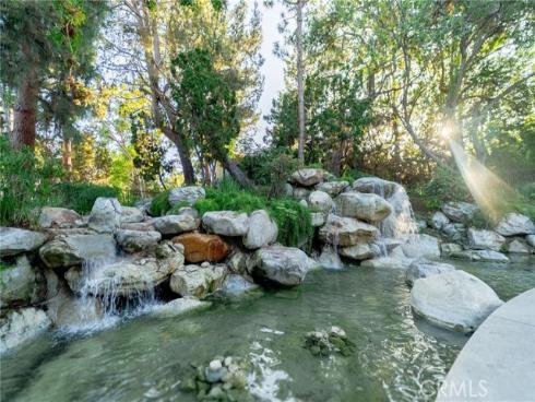 2542 W Macarthur  134 , Santa Ana, CA