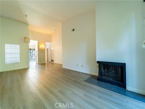 2542 W Macarthur  134 , Santa Ana, CA