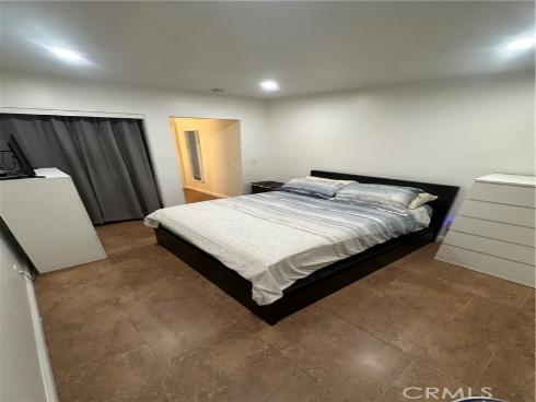 635 N Bristol  , Santa Ana, CA