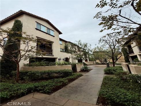 1570 W 1st Street  13 , Santa Ana, CA