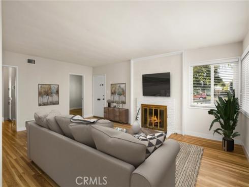 906 E Buffalo   Avenue, Santa Ana, CA