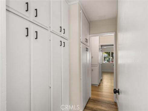 906 E Buffalo   Avenue, Santa Ana, CA