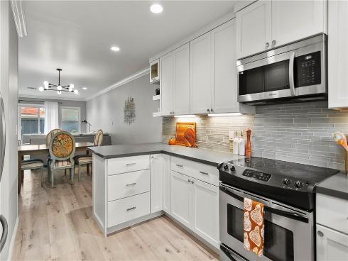 1404 N Tustin  E2 , Santa Ana, CA