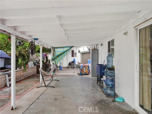 2926 W La Verne  , Santa Ana, CA