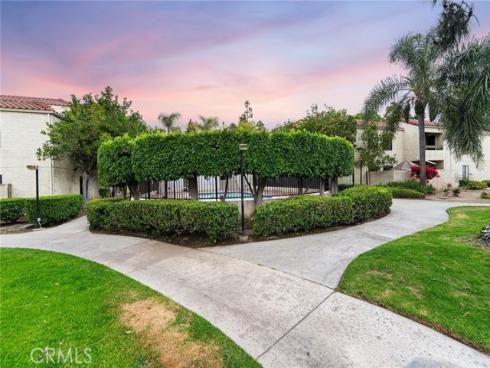 711 W 1st E101, Santa Ana, CA