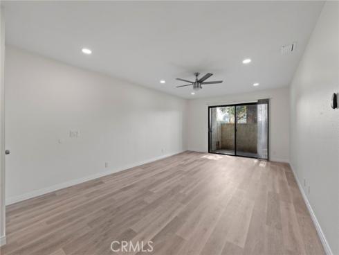 711 W 1st E101, Santa Ana, CA