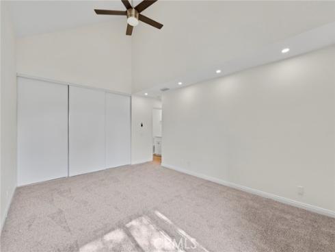 711 W 1st E101, Santa Ana, CA