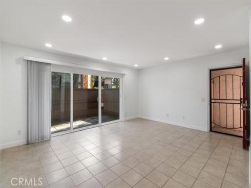 1044  Cabrillo Park  B , Santa Ana, CA