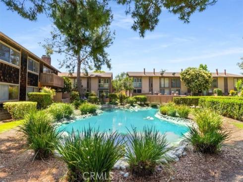 1044  Cabrillo Park  B , Santa Ana, CA