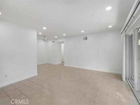 1044  Cabrillo Park  B , Santa Ana, CA