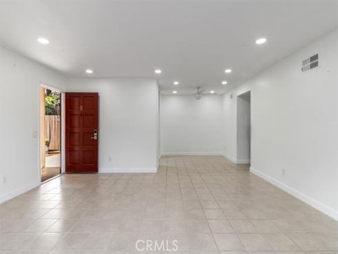 1044  Cabrillo Park  B , Santa Ana, CA