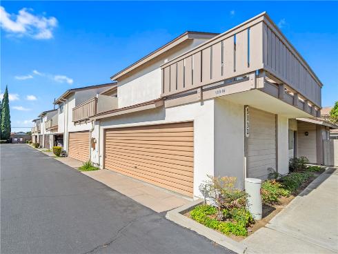 5132 W 1st  B  Street, Santa Ana, CA