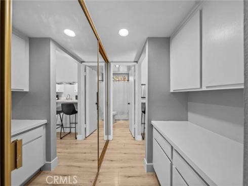 1340  Cabrillo Park  F  Drive, Santa Ana, CA