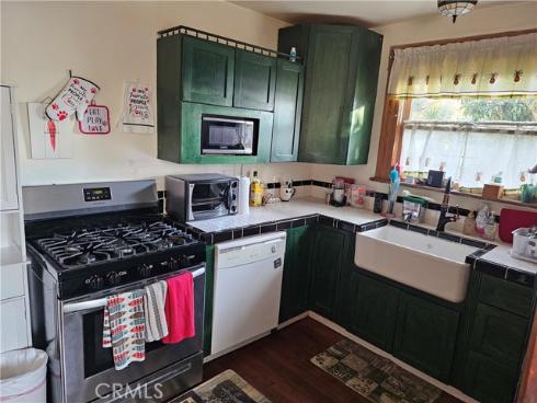 1820 N Bush , Santa Ana, CA