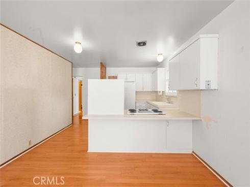 2040 W Glenwood  , Santa Ana, CA