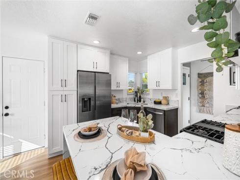 621 S Corta  , Santa Ana, CA