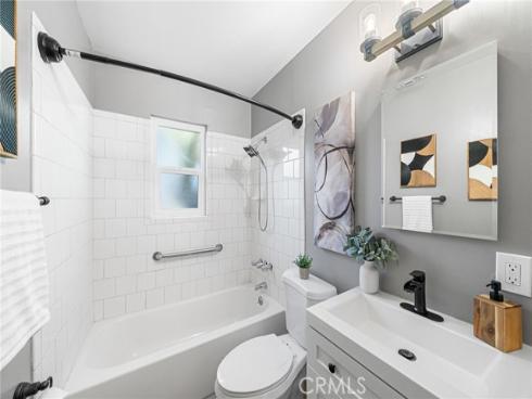 621 S Corta  , Santa Ana, CA