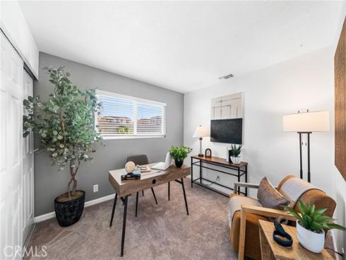 621 S Corta  , Santa Ana, CA