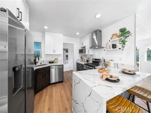 621 S Corta  , Santa Ana, CA