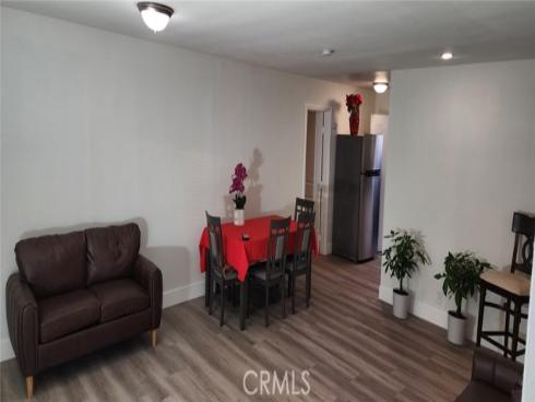 1221 N Ross , Santa Ana, CA