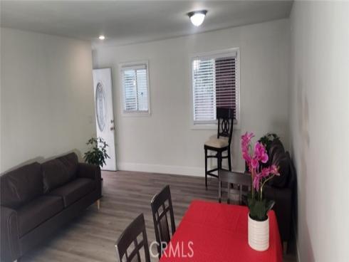 1221 N Ross , Santa Ana, CA