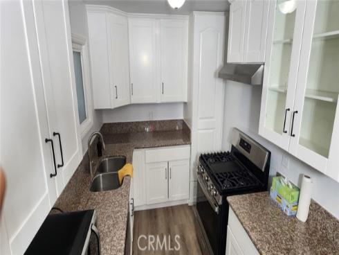 1221 N Ross , Santa Ana, CA