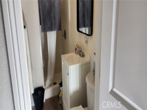 1221 N Ross , Santa Ana, CA