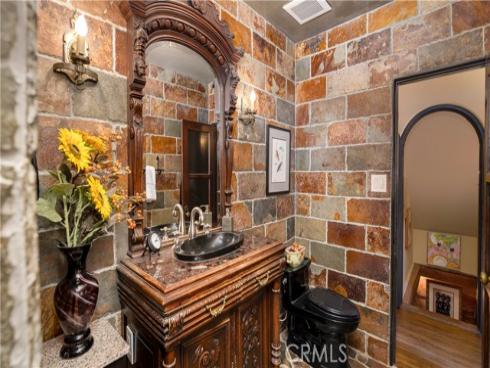 2510 N Park   Boulevard, Santa Ana, CA