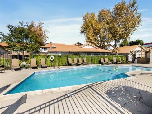 3636 S Main  D  Street, Santa Ana, CA