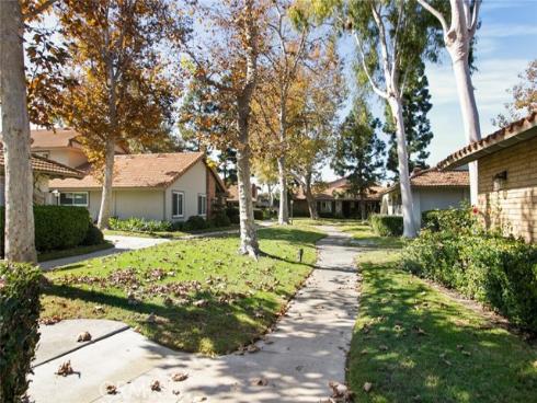 3636 S Main  D  Street, Santa Ana, CA