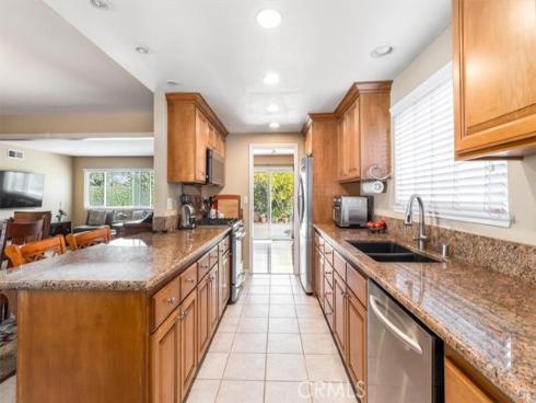 2909 S Rita Way, Santa Ana, CA